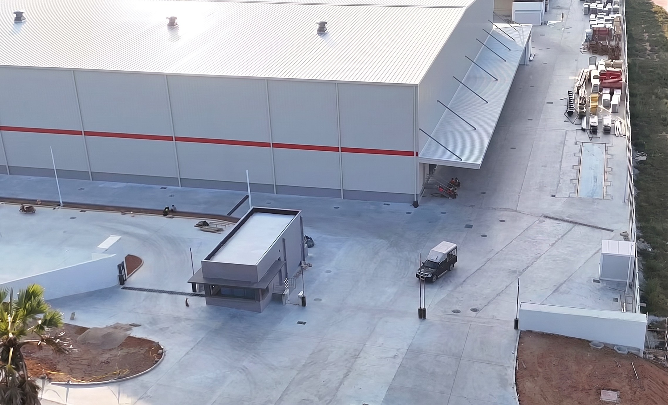 Aerial view of an INPHRA Class-A logistics facility in Thailand